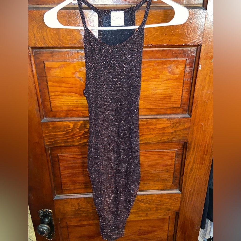 *NEVER WORN*